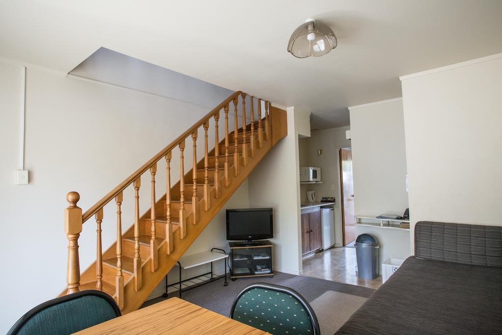 Bennetts Thermal Motor Inn Tauranga Habitación foto